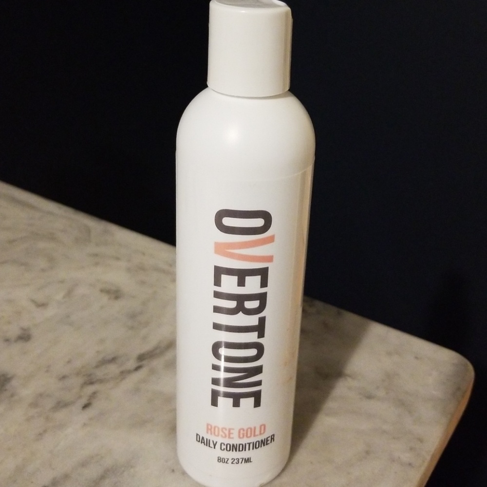 Overtone coloring hair conditioner